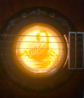Scorpion, Amber lit