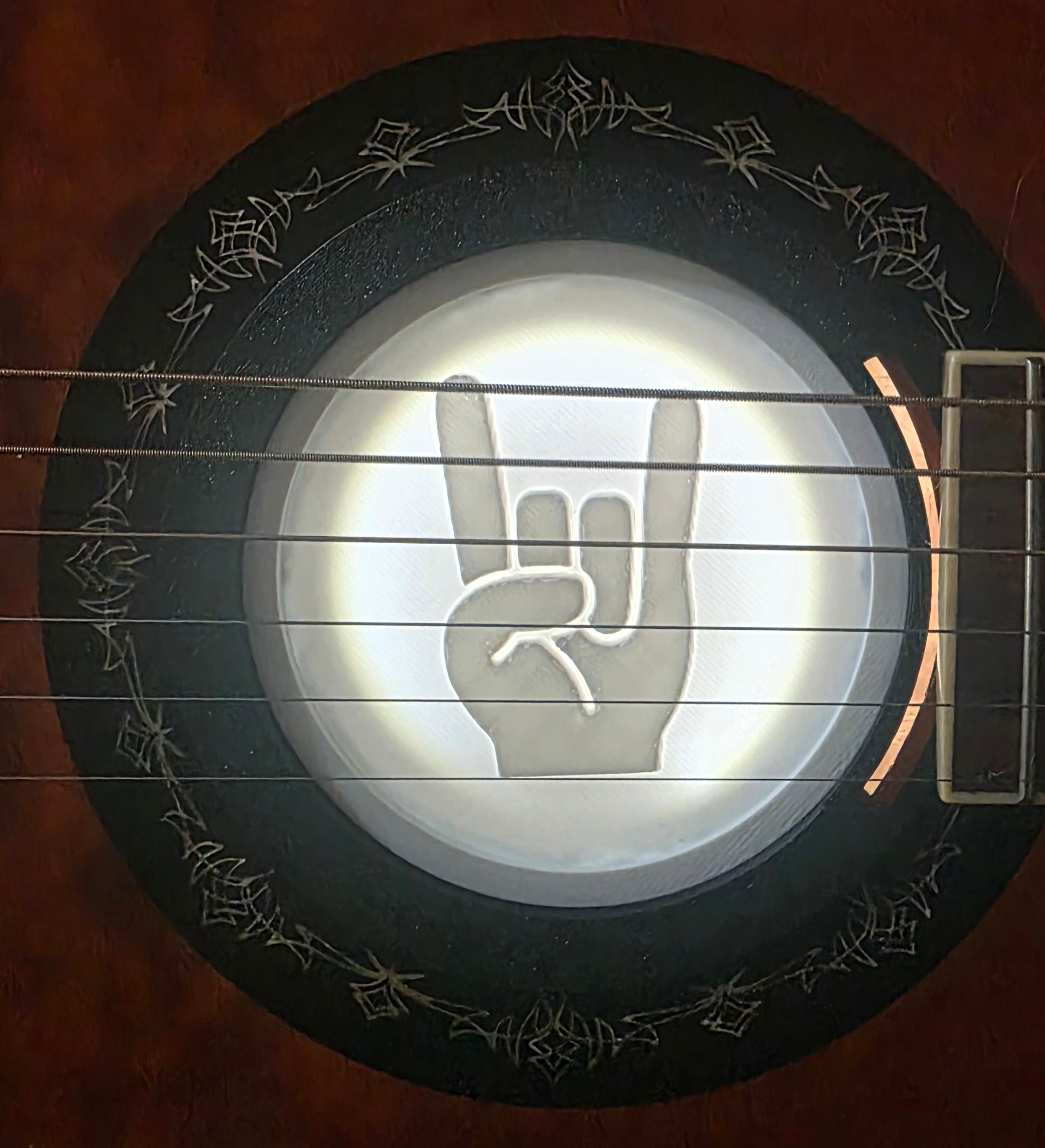 Rock & Roll Hand, White light